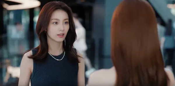 许我耀眼第4集剧照